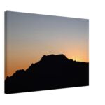 tela sottile tramonto in montagna