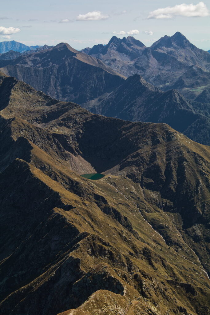 Montagne dalla cima del Legnone