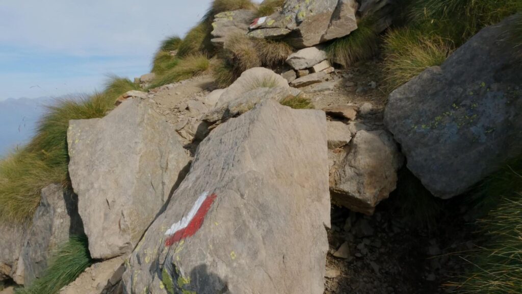 Rocce sentiero Monte Legnone