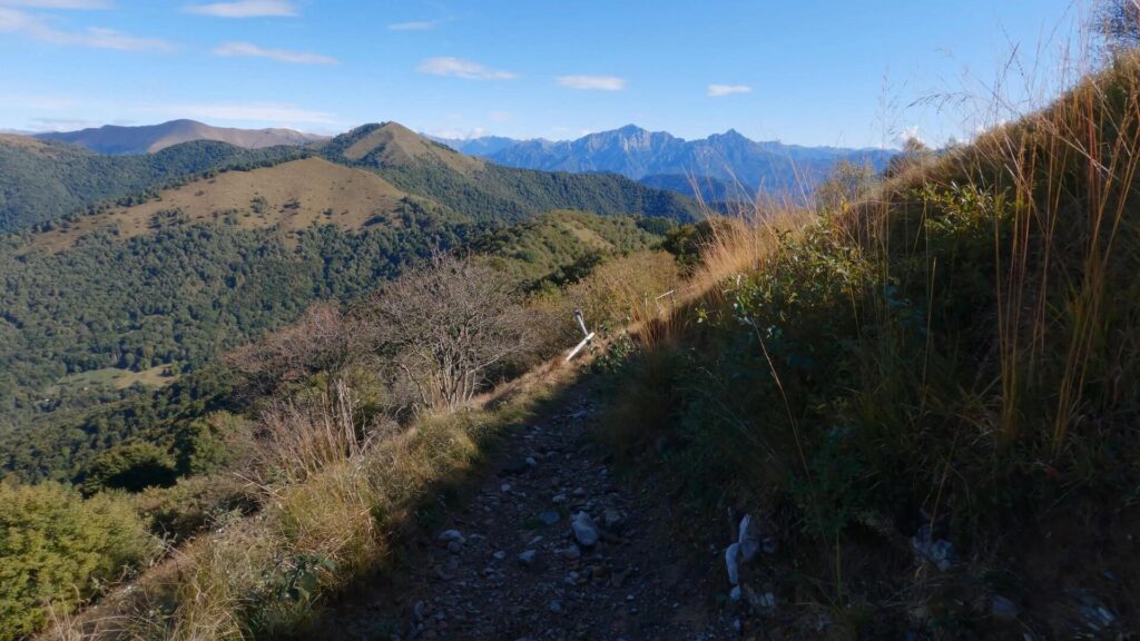 Traverso che scende dalla cima verso il rifugio
