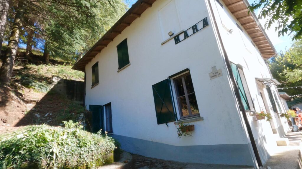 Rifugio Capanna Mara