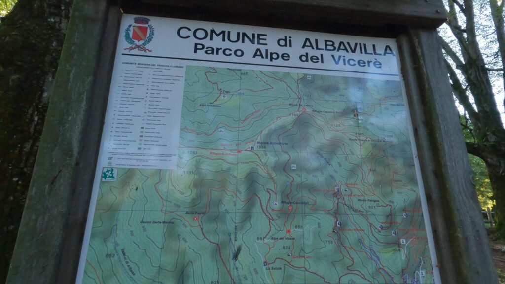 Cartello sentieristico