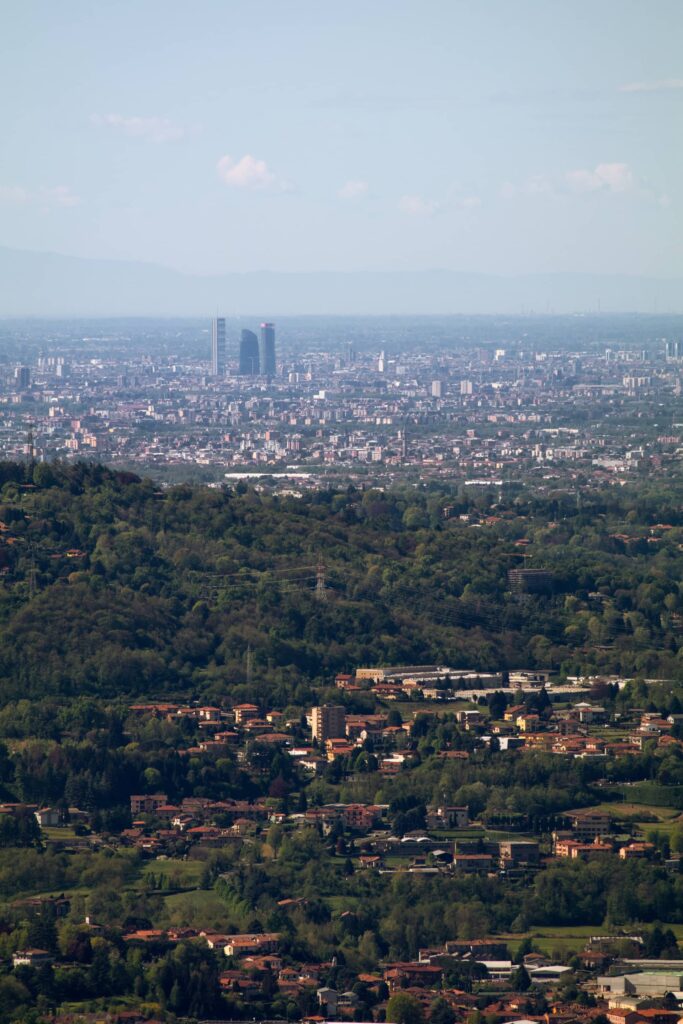 Torri di Milano e Pianura Padana