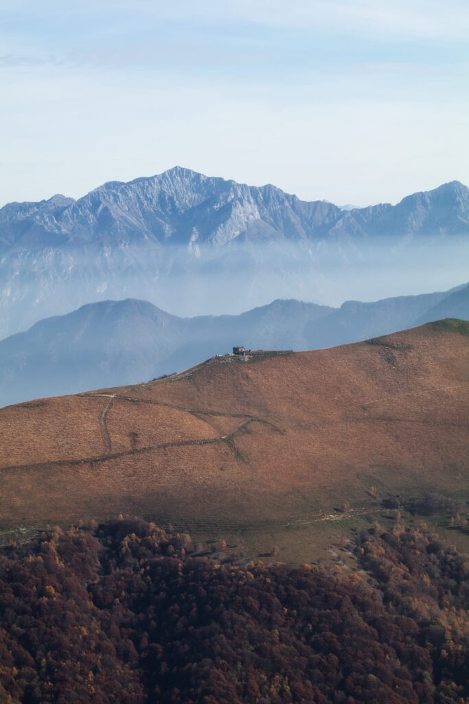 Panorami dal Generoso con Grigne verticale