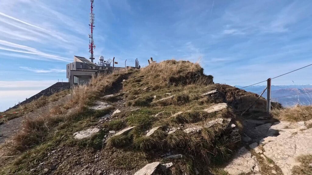 Verso il secondo punto panoramico al Monte Generoso