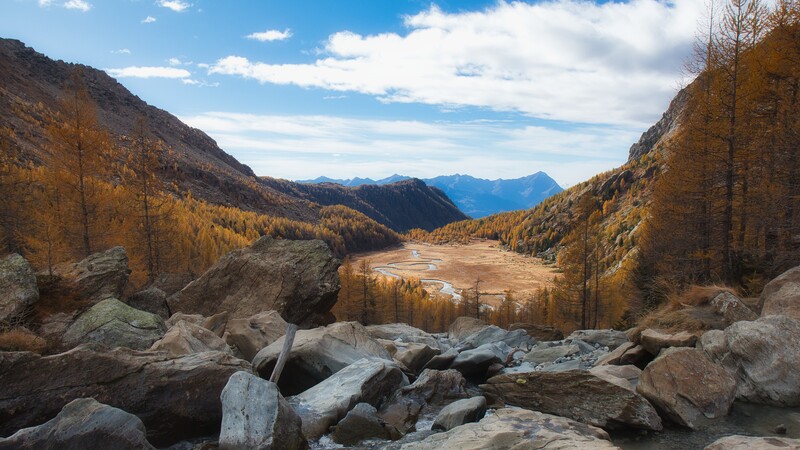 Scorcio di Predarossa
