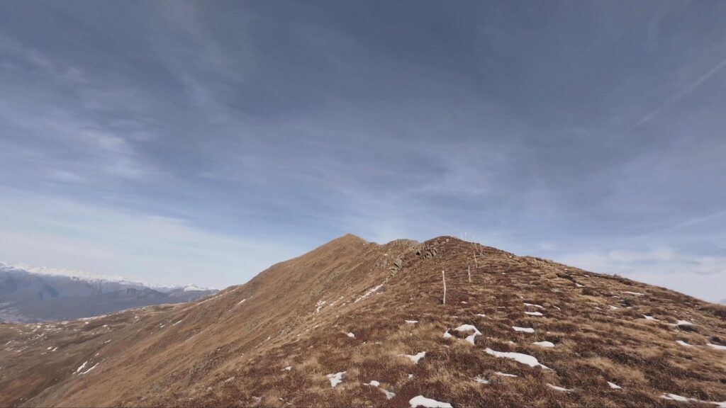 sentiero verso Sasso Basciotta