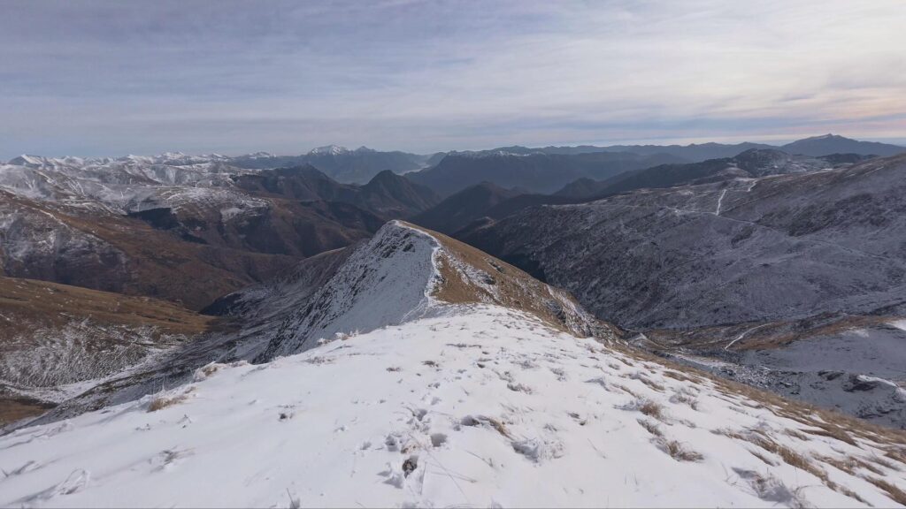 Discesa dalla Vetta del Vallone