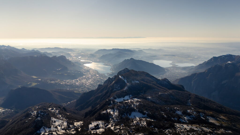 Panorami della Brianza dalla vetta della Grignetta