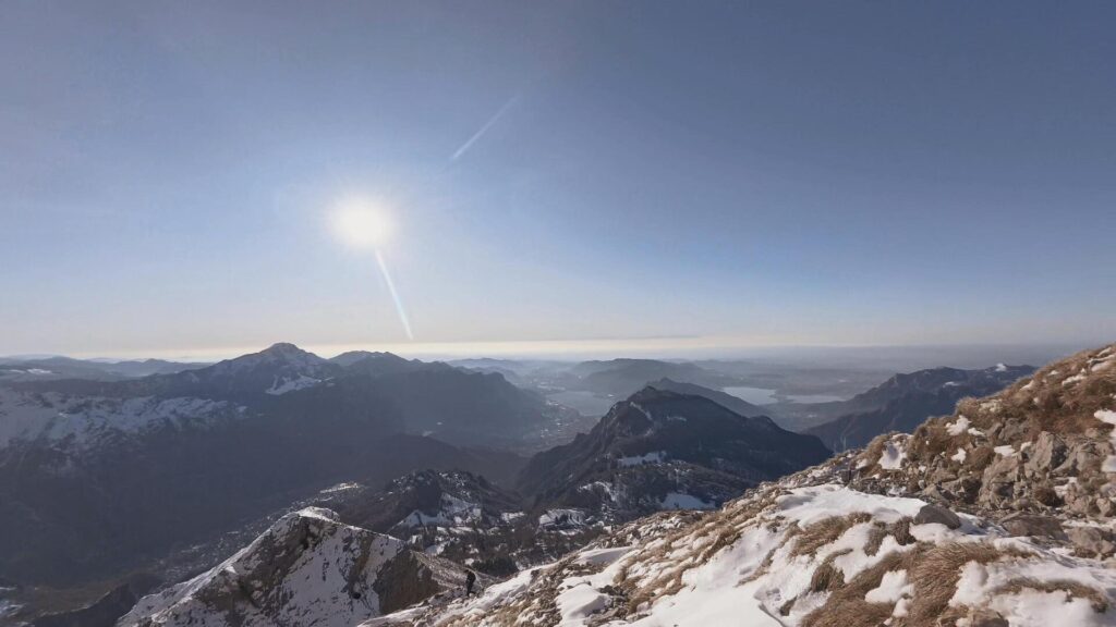 Panorama dal sentiero Cresta Cermenati