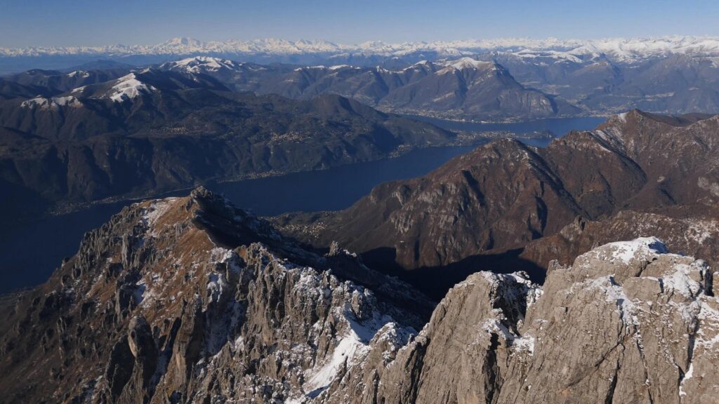Panorami del Lago di Como dalla vetta della Grignetta