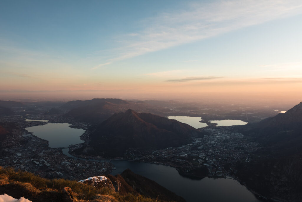 Panorami dal Monte Coltignone al tramonto