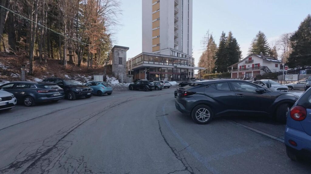 Parcheggio Piani Resinelli