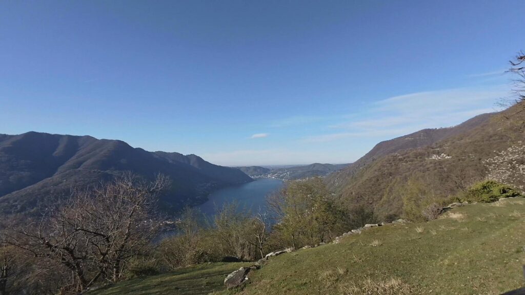 panorami lago dal sentiero Colmegnone