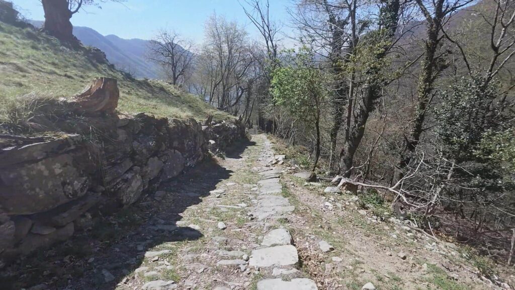 Sentiero discesa Colmegnone