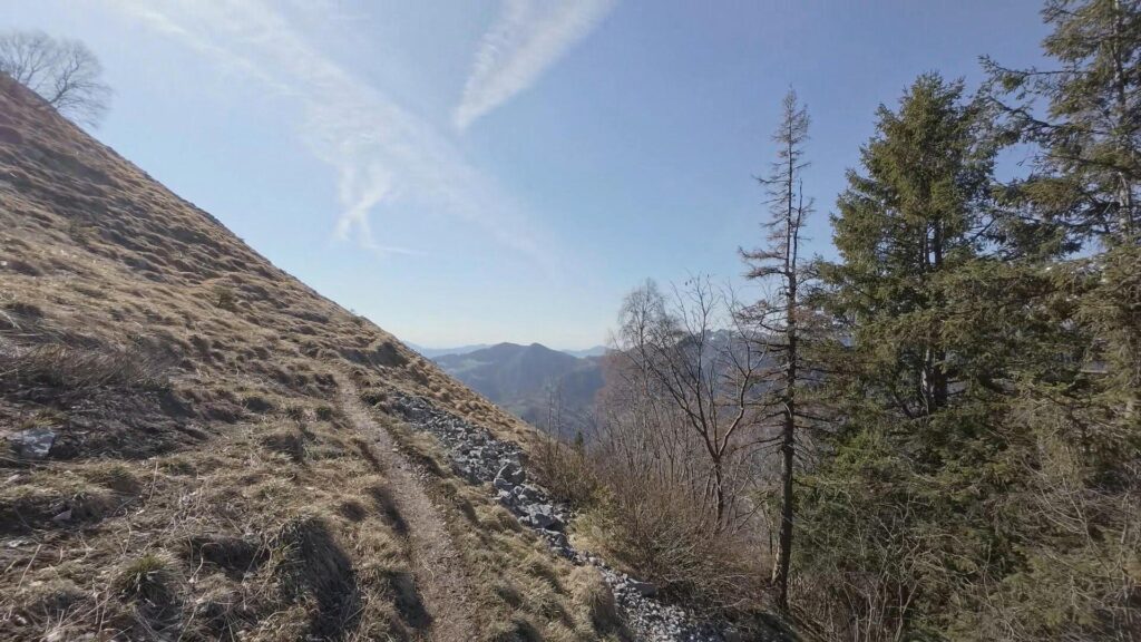 sentiero 223 Cima di Grem