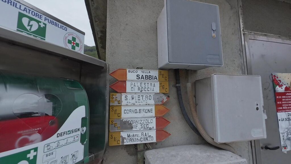 Indicazioni sentiero 10