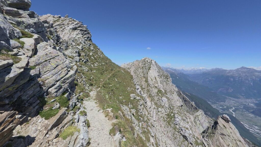Sentiero per Sasso Canale
