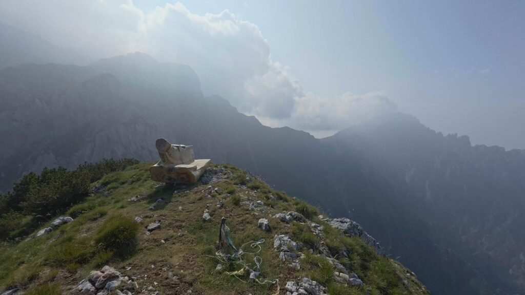 Vetta Sasso Cavallo con panchina