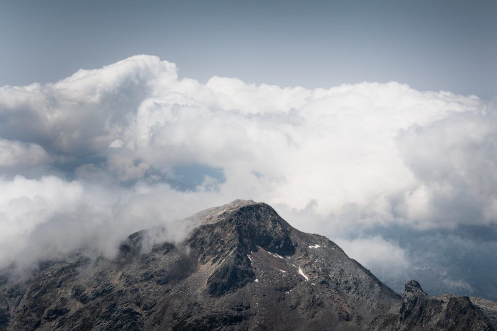 Nuvole e panorami dal Tambò