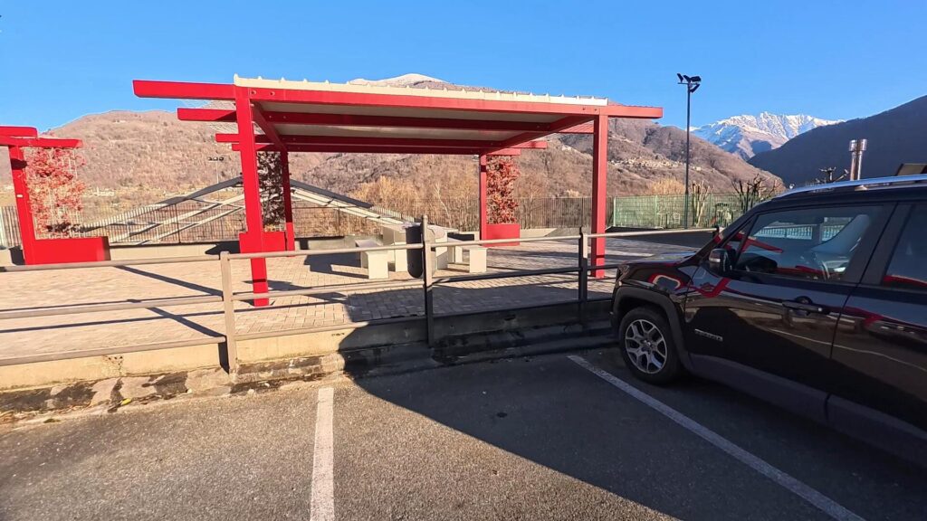 Parcheggio Parlasco
