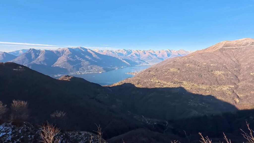 sentiero verso Parlasco e panorami