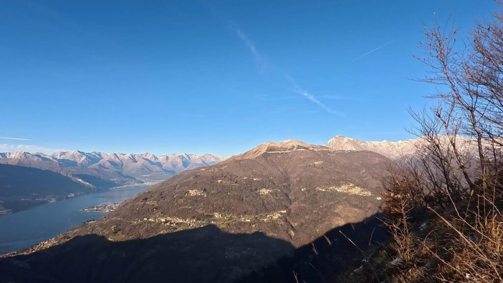 sentiero verso Parlasco e panorami